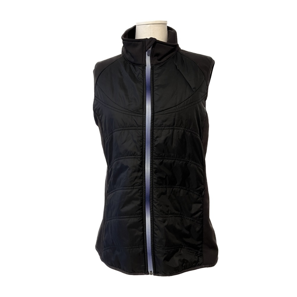 Athleta Flashback Vest in Black
